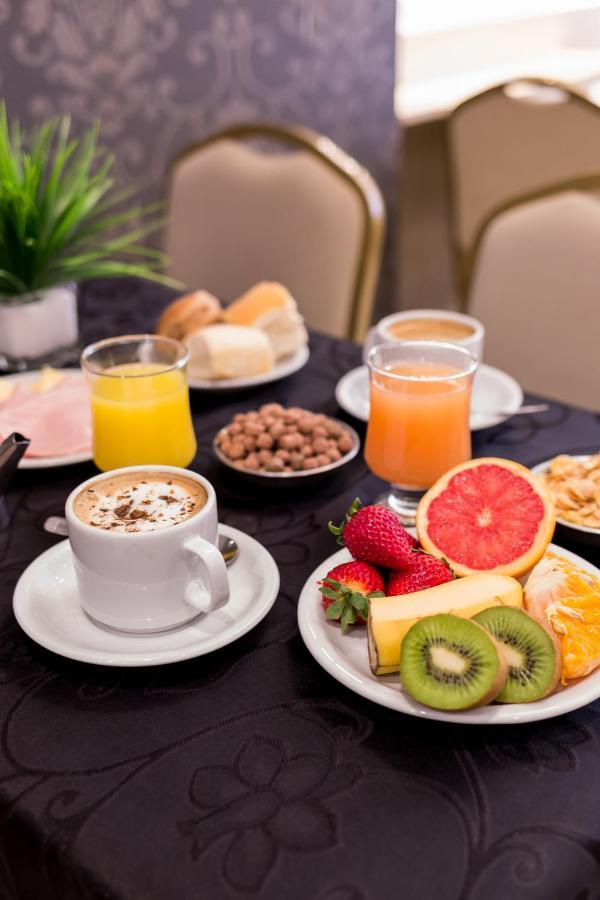 Hotel Dion Mar del Plata Extérieur photo
